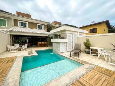 Casa em Itaipu, Niterói/RJ de 220m² 4 quartos à venda por R$ 2.799.000,00