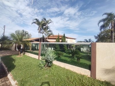 Casa em Ponte Alta (Gama), Brasília/DF de 350m² 4 quartos à venda por R$ 949.000,00