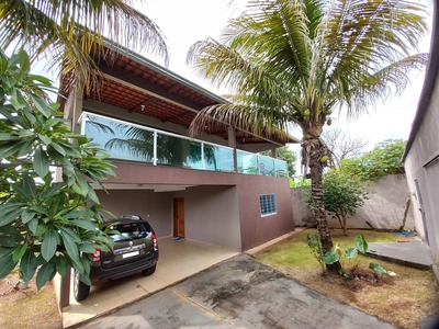 Casa em Setor Goiânia 2, Goiânia/GO de 306m² 6 quartos à venda por R$ 1.649.000,00