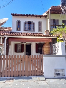 Casa em Vila Blanche, Cabo Frio/RJ de 10m² 3 quartos à venda por R$ 359.000,00