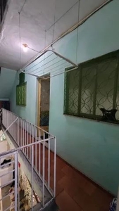 Casa na Av Brasil - 1º andar