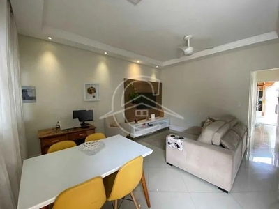 Casa para venda em Jardim Itália de 60.00m² com 2 Quartos, 1 Suite e 2 Garagens
