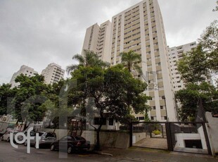 Apartamento à venda em Campo Belo com 445 m², 4 quartos, 4 suítes, 3 vagas