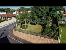 Casa no Bairro Água Verde em Blumenau com 4 Dormitórios e 250 m²