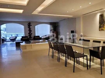 Apartamento 260 metros quadrados com 4 suites, 2 vagas no alto Leblon - Rio de Janeiro - R