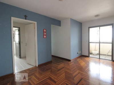 Apartamento com 2 Quartos e 1 banheiro para Alugar, 52 m² por R$ 1.700/Mês