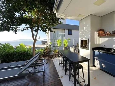 Casa com 3 suítes para alugar, 316 m² por R$ 14.000/ano - Cacupé - Florianópolis/SC