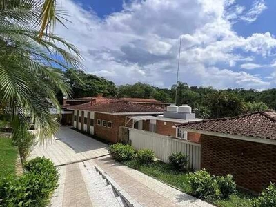 Casa de Condomínio para venda e aluguel em Parque Silvino Pereira de 842.05m² com 5 Quarto