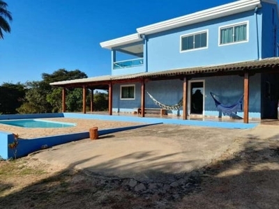 Casa em condomínio com área de 2.500 em mateus leme/mg