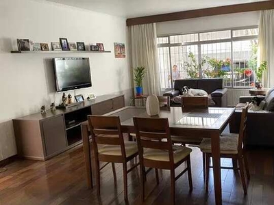 Casa para aluguel e venda possui 150 metros com 3 quartos, 4 vagas Campo Belo