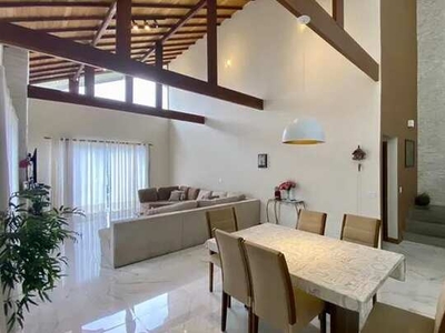 Casa para aluguel e venda tem 550 metros quadrados com 5 quartos em Quitandinha - Petrópol