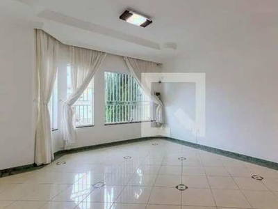 Casa para Aluguel - Vila Irmaos Arnoni, 3 Quartos, 300 m2