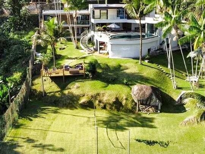 Casa sobrado de alto padrão à venda no Condomínio PortoGalo em Angra dos Reis - RJ
