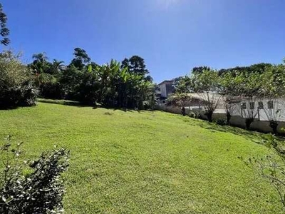 Casa terrea a venda na Granja Viana