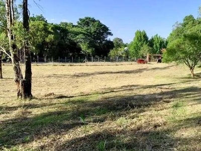 Vendo Chacara 900m² direto proprietario, parcela e aceita veiculo e moto