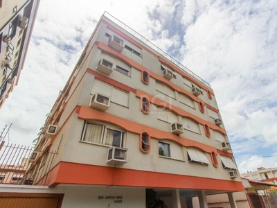 Apartamento à venda por R$ 640.000