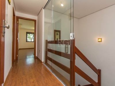 Casa à venda por R$ 599.000