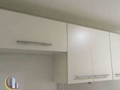 Apartamento 81 m², 3 dormitórios 01 Suíte, Armários cozinha, 01 vaga ao lado da estação do