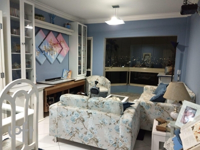 Apartamento à venda em Cachoeirinha com 89 m², 3 quartos, 1 suíte, 2 vagas