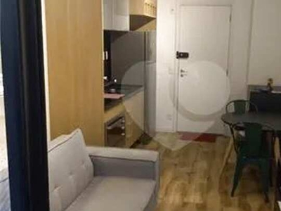 Apartamento com 26m², com 1 dormitório na Santa Cecília