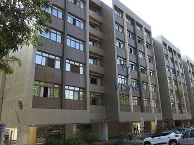 Apartamento com 3 dormitórios para alugar, 102 m² por R$ 5.371/mês - Asa Norte - Brasília