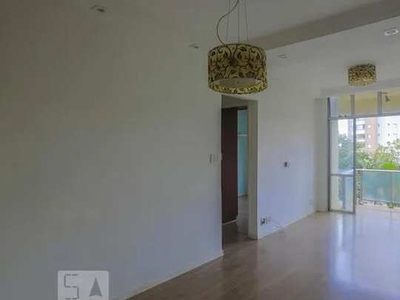 Apartamento para Aluguel - Bosque da Saúde, 2 Quartos, 70 m2