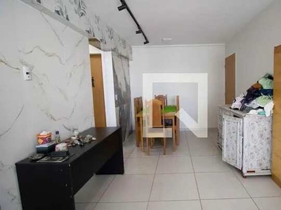 Apartamento para Aluguel - Negrão de Lima, 2 Quartos, 63 m2