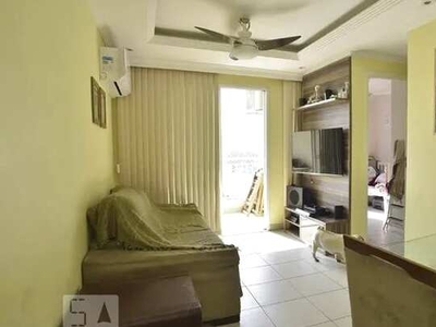 Apartamento para Aluguel - Taquara, 2 Quartos, 60 m2