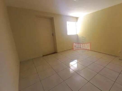 Casa com 1 dormitório para alugar, 100 m² por R$ 1.876,00/mês - Cerâmica - São Caetano do