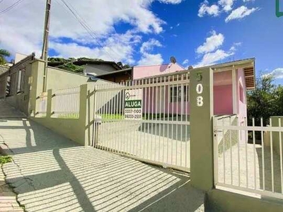 Casa com 2 dormitórios para alugar, 100 m² por R$ 2.538,82/mês - Itoupava Central - Blumen