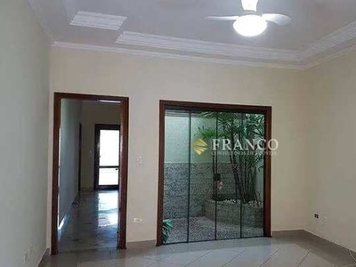 Casa com 3 dormitórios, 200 m² - venda por R$ 1.200.000,00 ou aluguel por R$ 4.980,00/mês