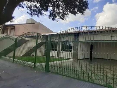 Casa com 3 dormitórios para alugar, por R$ 2.100/mês - Messiânico - Londrina/PR