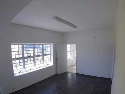 Casa com 6 dormitórios para alugar, 300 m² por R$ 5.000,00/mês - Centro - São José dos Cam
