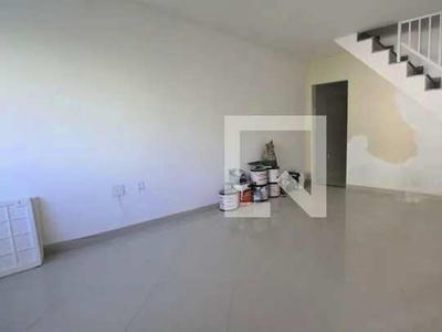 Casa de Condomínio para Aluguel - Freguesia , 3 Quartos, 80 m2