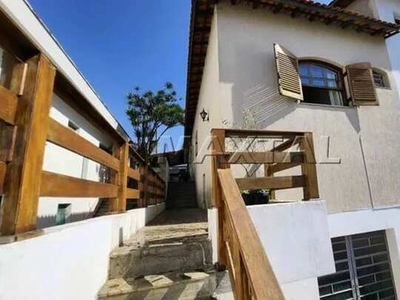 Casa no Tremembé, 2 dormitórios, 3 vagas com quintal