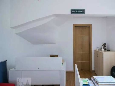Casa para Aluguel - São João, 3 Quartos, 180 m2