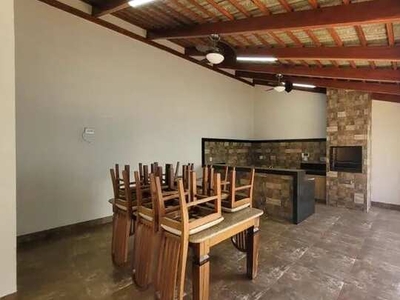 Casa para aluguel tem 230 m² com 03 quartos no Bairro Vigilato Pereira - Uberlândia - MG