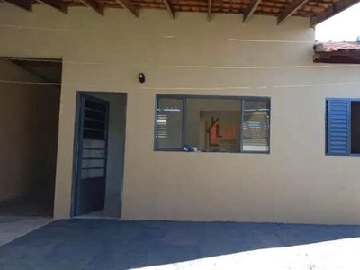 Casa para Locação em Presidente Prudente, BRASIL NOVO, 2 dormitórios, 1 banheiro, 2 vagas