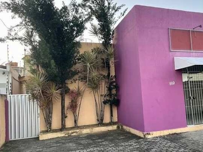 Espaço Comercial Único: Galpão com Mezanino e Casa Comercial com 6 Salas em Parnamirim RN!