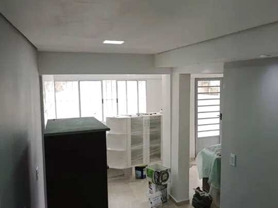 Sobrado com 1 dormitório para alugar, 40 m² por R$ 870,00/mês - Parque São Lucas - São Pau