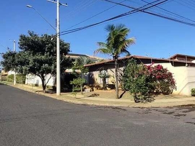 Venda de Casas / Padrão na cidade de Araraquara