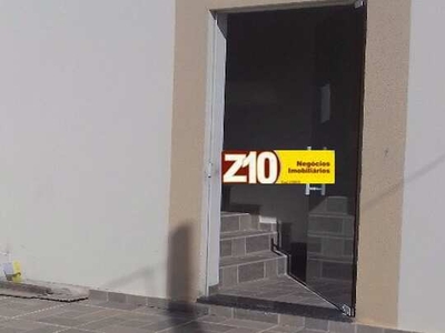 Z10 IMOVEIS Apartamento com 2 dormitórios