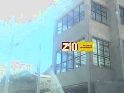 Z10 IMOVEIS Loja com 8 vagas na garagem