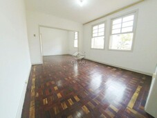 Apartamento com 3 dormitórios para alugar, 110 m² por R$ 1.800,00 - Rio Branco - Porto Ale