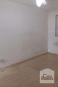 Casa com 3 quartos à venda no bairro Coqueiros, 132m²