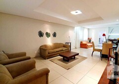 Casa com 4 quartos à venda no bairro Palmeiras, 282m²