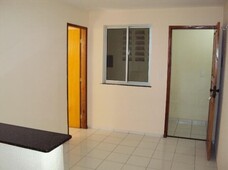Kitnet com 1 dormitório para alugar, 30 m² no Damas.