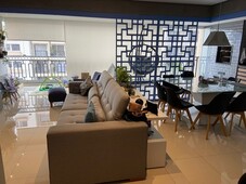 Apartamento à venda em Vila Olímpia com 156 m², 3 quartos, 3 suítes, 4 vagas