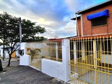 Casa à venda no bairro Barroquinha em Feira de Santana
