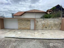 Casa à venda no bairro Jardim Tavares em Campina Grande